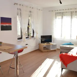 https://rh-tirana-centre.hotels-in-tirana.com