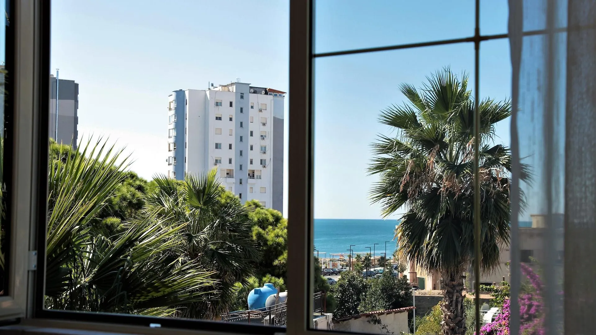 Hotel Veliera Durres